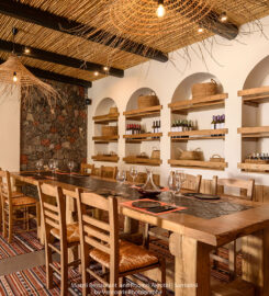 Misteli Santorini Restaurant & Rooms