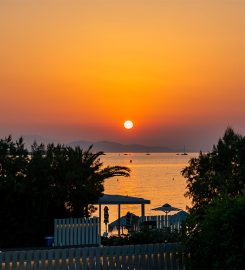 Atlantis Bar Restaurant – Divani Apollon Palace & Thalasso