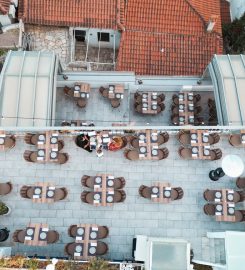 ISOLA SKIATHOS RESTAURANT