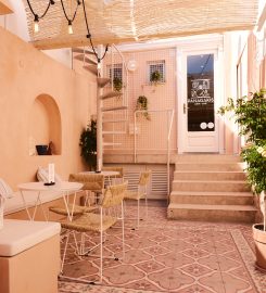 PANAGAKIS CRÊPE CAFÉ